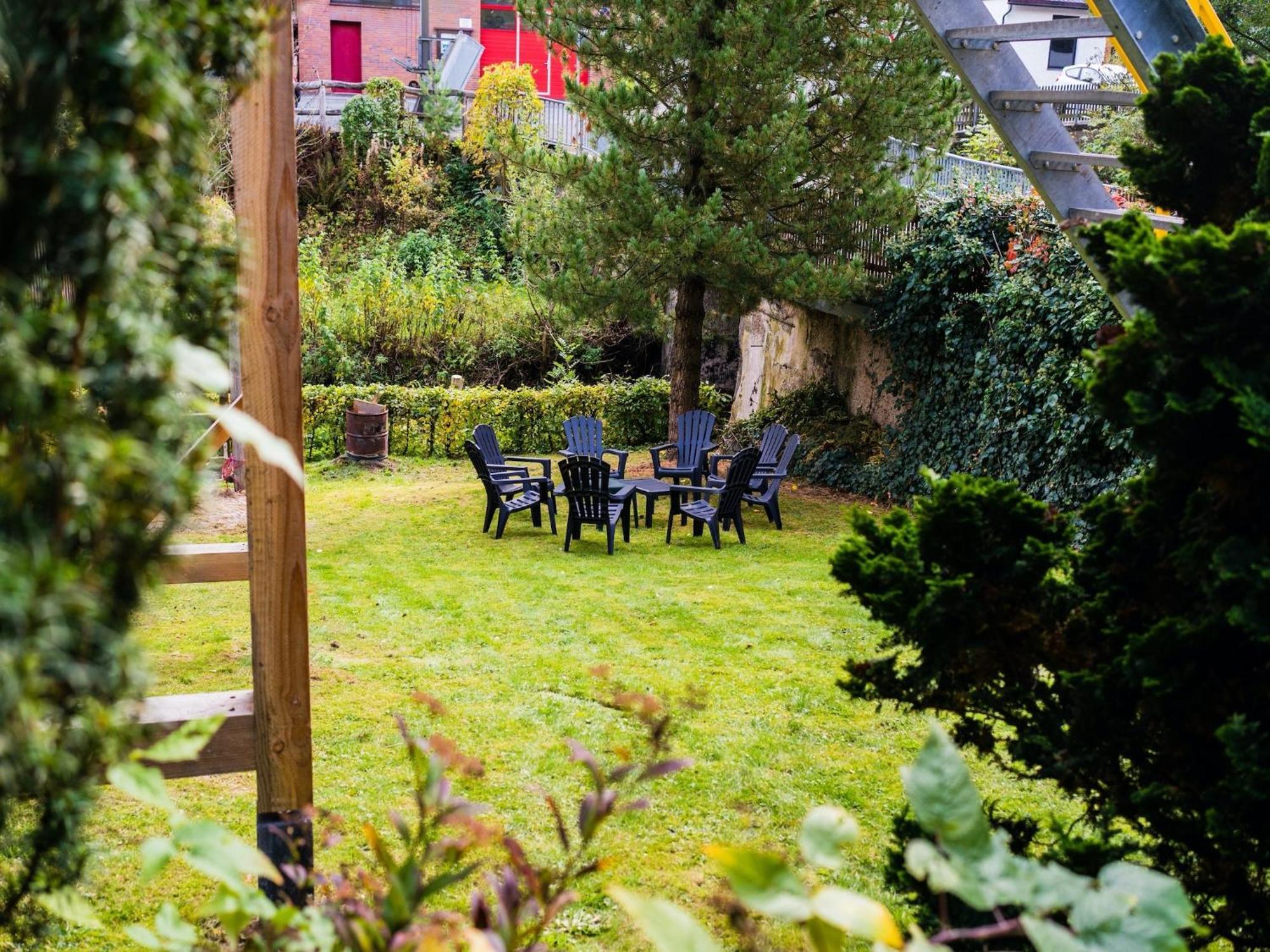 Large Detached Holiday Home In Willingen With Garden Buitenkant foto
